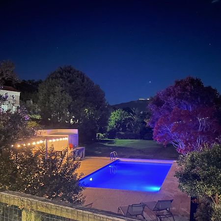 カミーニャ The Quixote House Bed & Breakfast エクステリア 写真