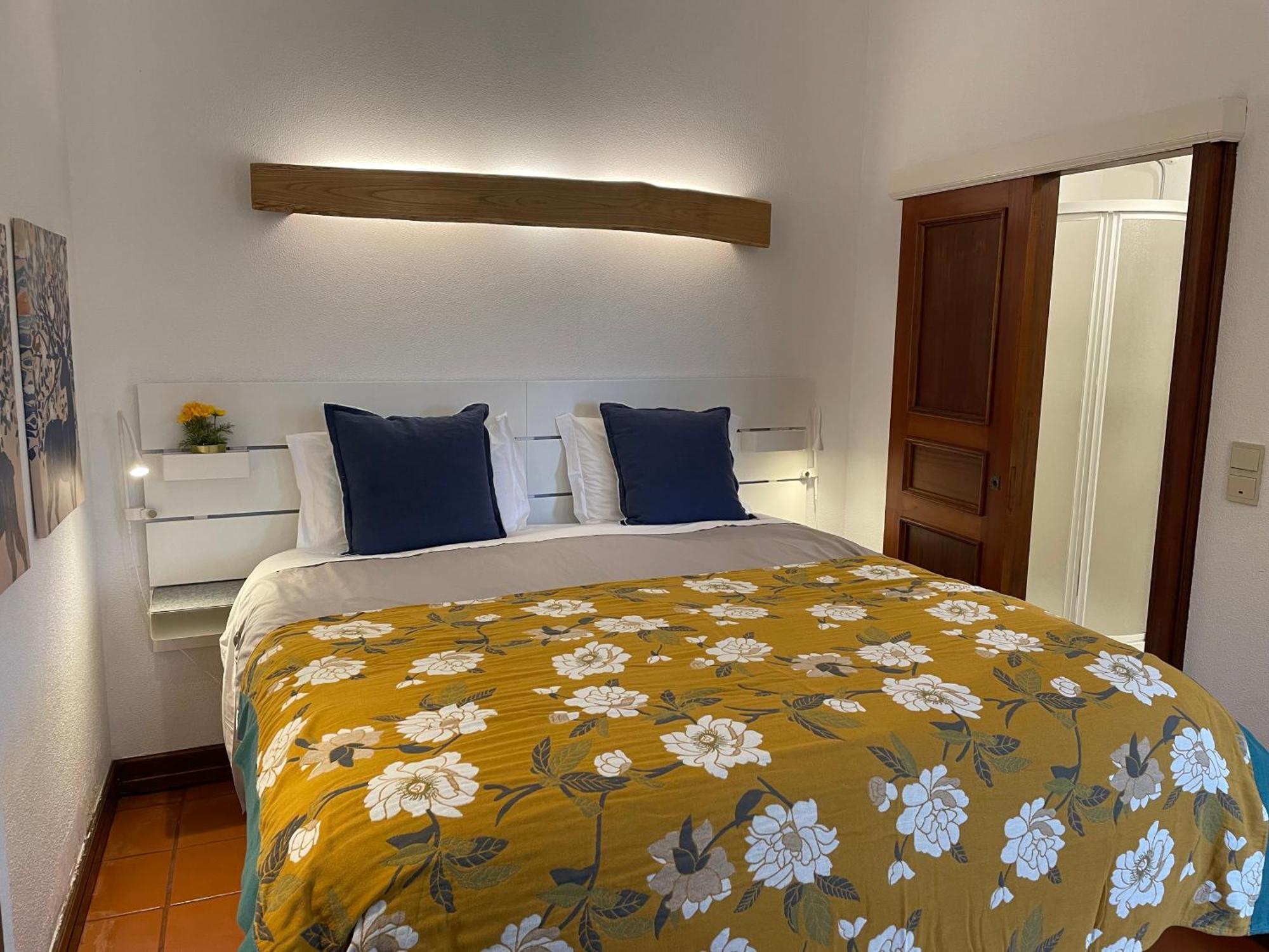 カミーニャ The Quixote House Bed & Breakfast エクステリア 写真