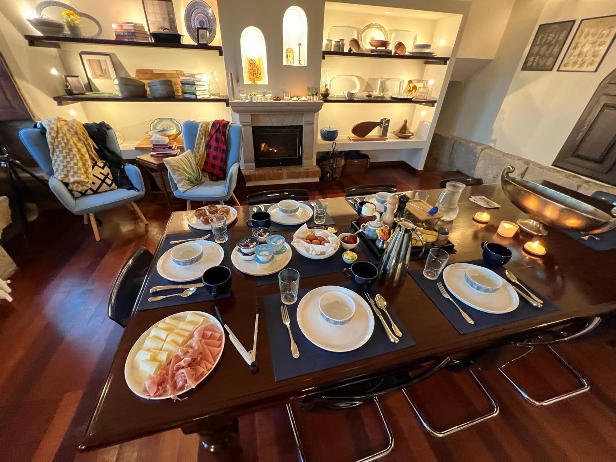 カミーニャ The Quixote House Bed & Breakfast エクステリア 写真